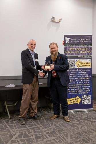 Sen Wesenberg gets award
